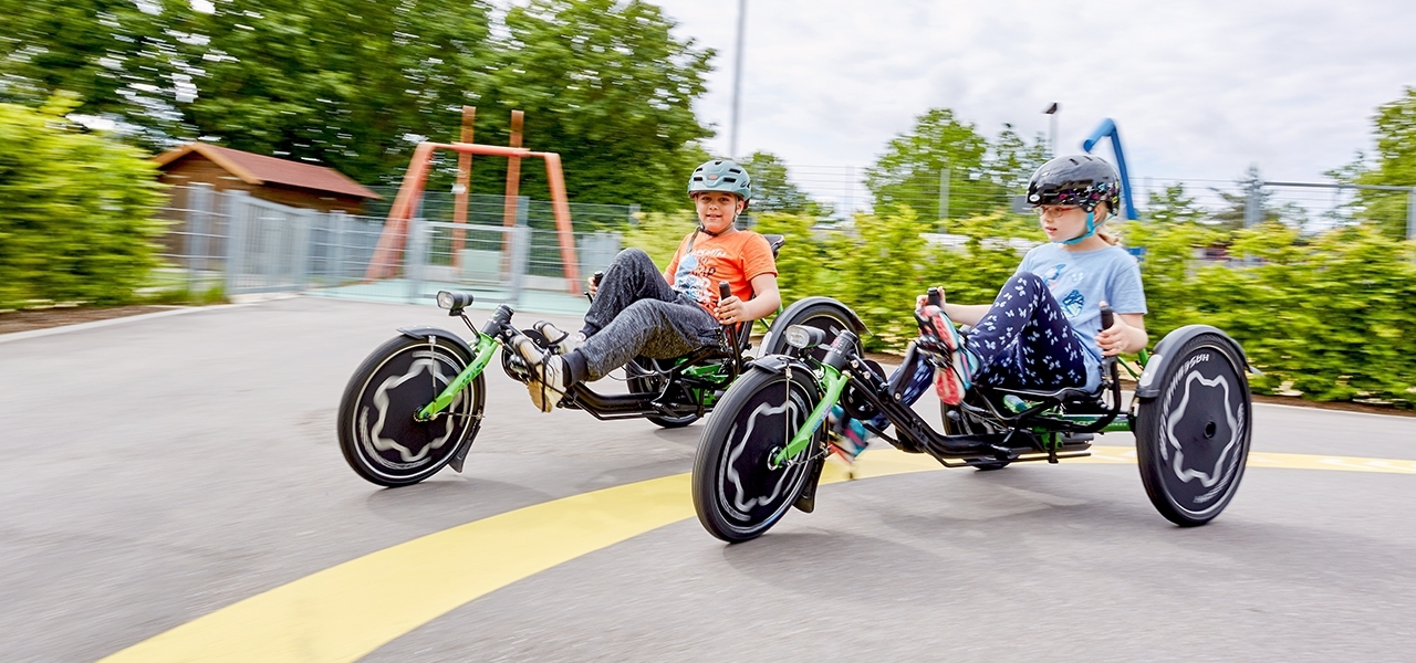 SW10299 Bild4 Hase Bikes Trike Liegerad Dreirad Therapierad 26300 Hase Trets gelbgruen Topseller Konfiguration SW10299 Bild4 Hase Bikes Trike Liegerad Dreirad Therapierad 26300 Hase Trets gelbgruen Topseller Konfiguration