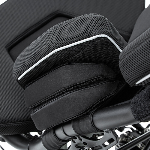 SW10181 Bild2 Hase Bikes Trike Liegerad Dreirad Therapierad Zubehr 27369 Hase Keilkissen fr Vario Komfort Sitzbezug SW10181 Bild2 Hase Bikes Trike Liegerad Dreirad Therapierad Zubehr 27369 Hase Keilkissen fr Vario Komfort Sitzbezug